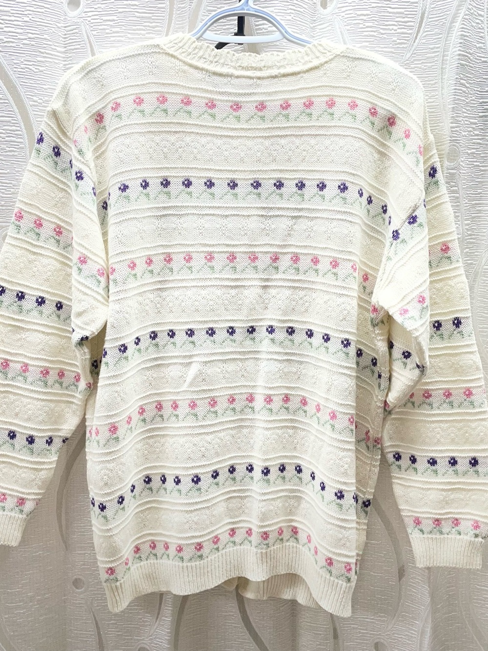 Vintage cottagecore Avon Cream Knit Cardigan with Pink and Purple Floral Stripes - Picture 5 of 11